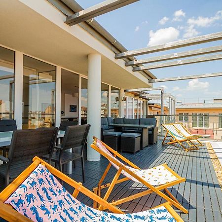 Luxury Apartment With Balcony In Downtown Budapest Exteriör bild