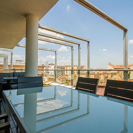 Luxury Apartment With Balcony In Downtown Budapest Exteriör bild