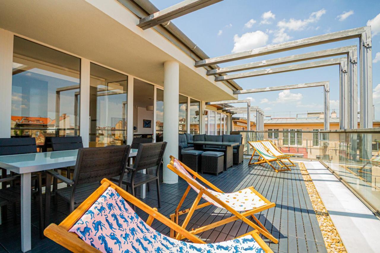 Luxury Apartment With Balcony In Downtown Budapest Exteriör bild